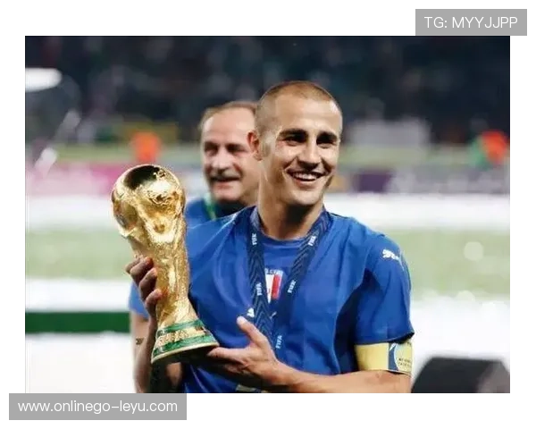 卡纳瓦罗:首位双料足球先生后卫!2006年世界杯冠军的传奇之路 卡纳瓦罗:首位双料足球先生后卫!2006年世界杯冠军的传奇之路